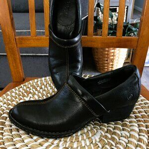 BORN Shoes Booties Size 7.5 Womens Black Leather Block Heel Shoes